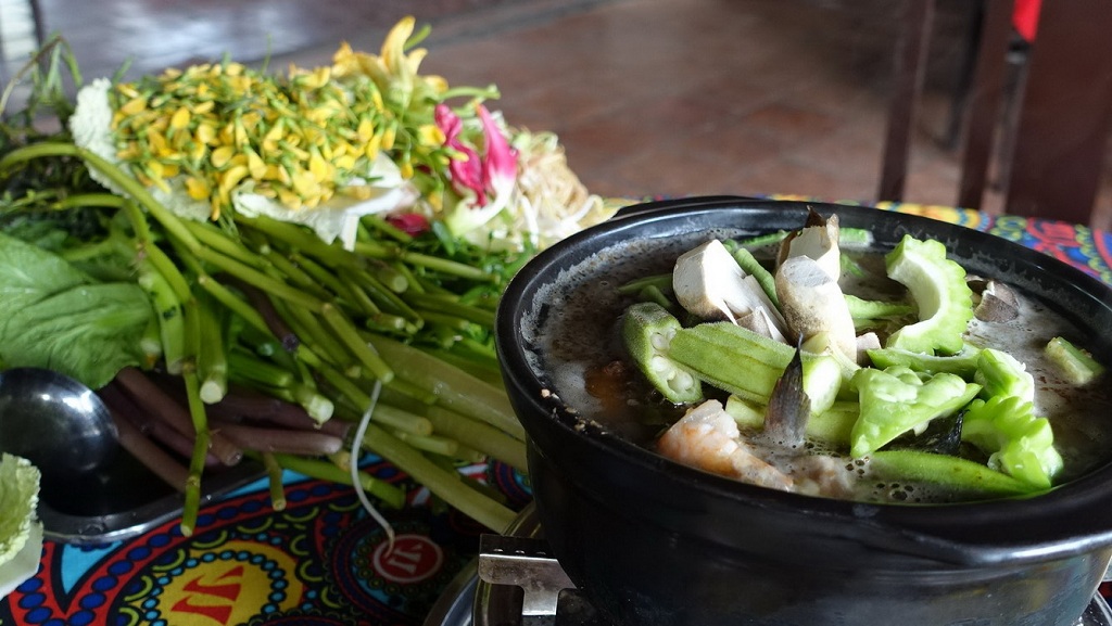 Lẩu mắm U Minh Cà Mau