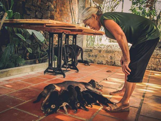 Đạp xe 160km cùng anh chàng người Đức đi Hồ trị An giữa cái nóng buổi trưa 40 độ.