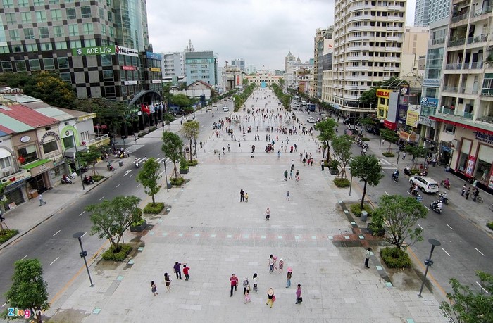 phố đi bộ Nguyễn Huệ